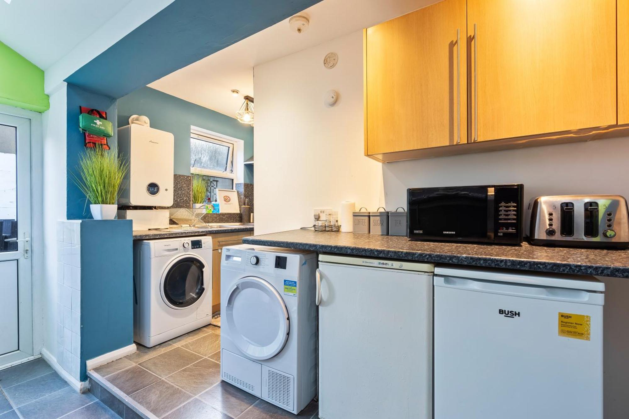 Vila Impeccable 4-Bed House In Brixton Londýn Exteriér fotografie