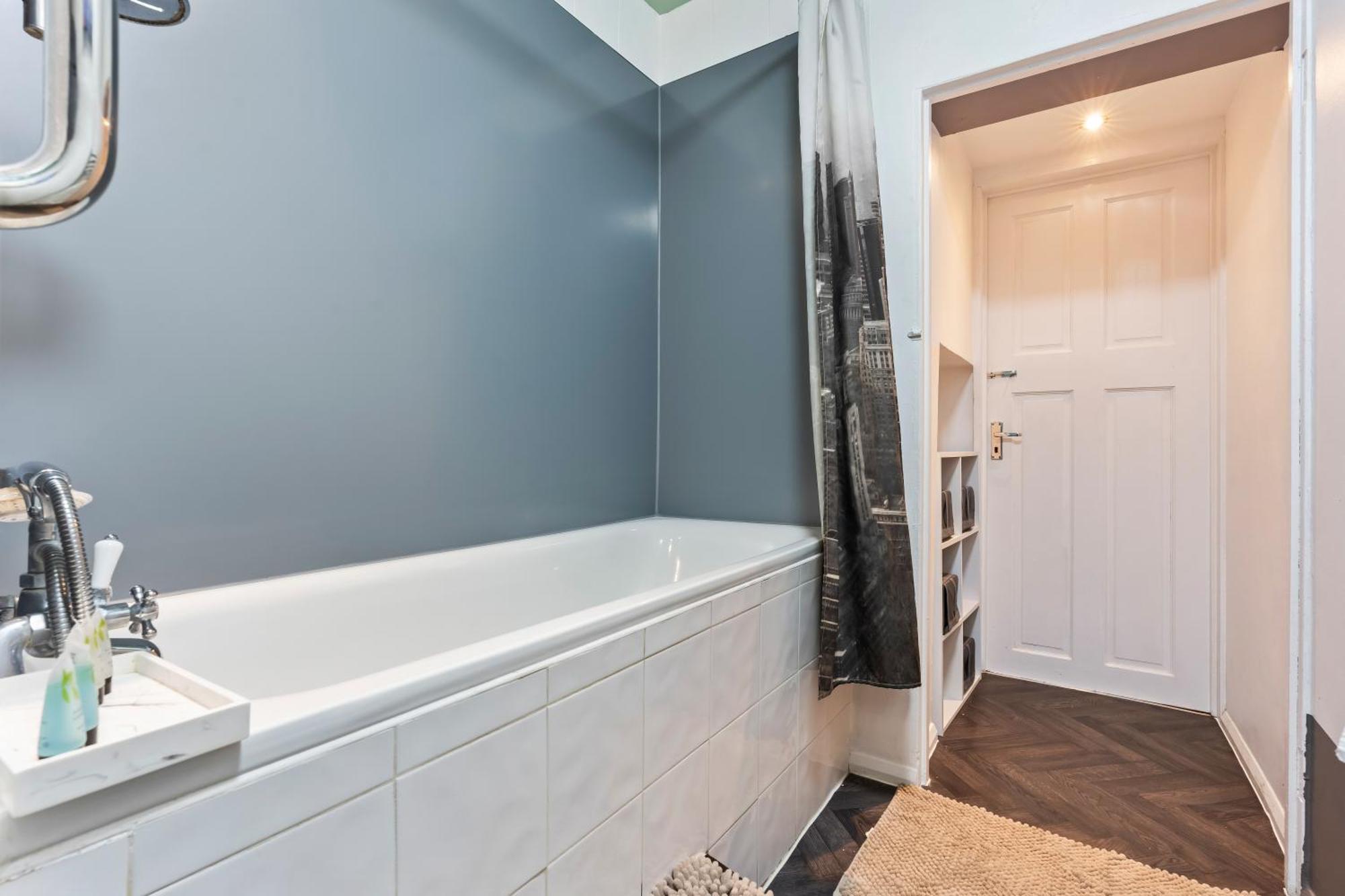 Vila Impeccable 4-Bed House In Brixton Londýn Exteriér fotografie